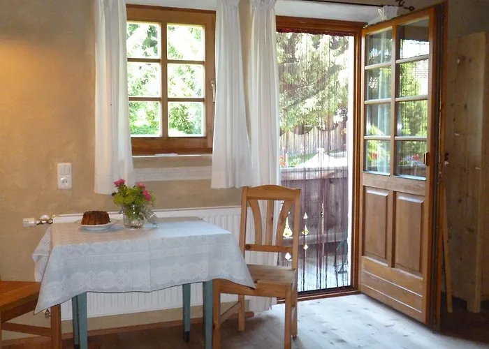 Landhaus Strickenmacher * Sillian