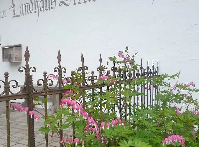 Landhaus Strickenmacher * Sillian